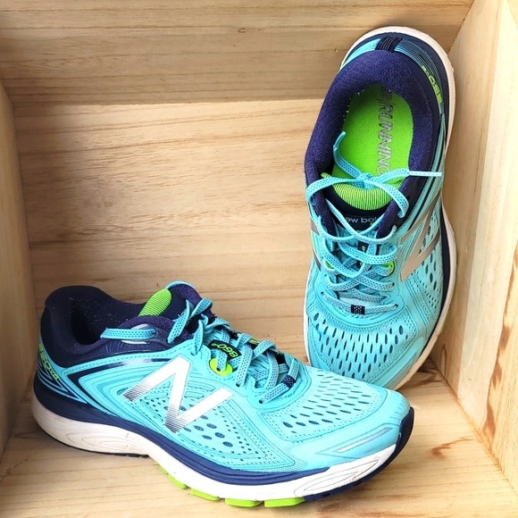 New Balance Other - New Balance Mens Light Blue Training Sneakers